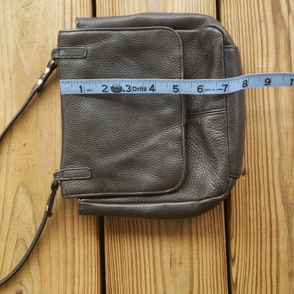 Fossil leather black crossbody bag - Picture 5 of 8